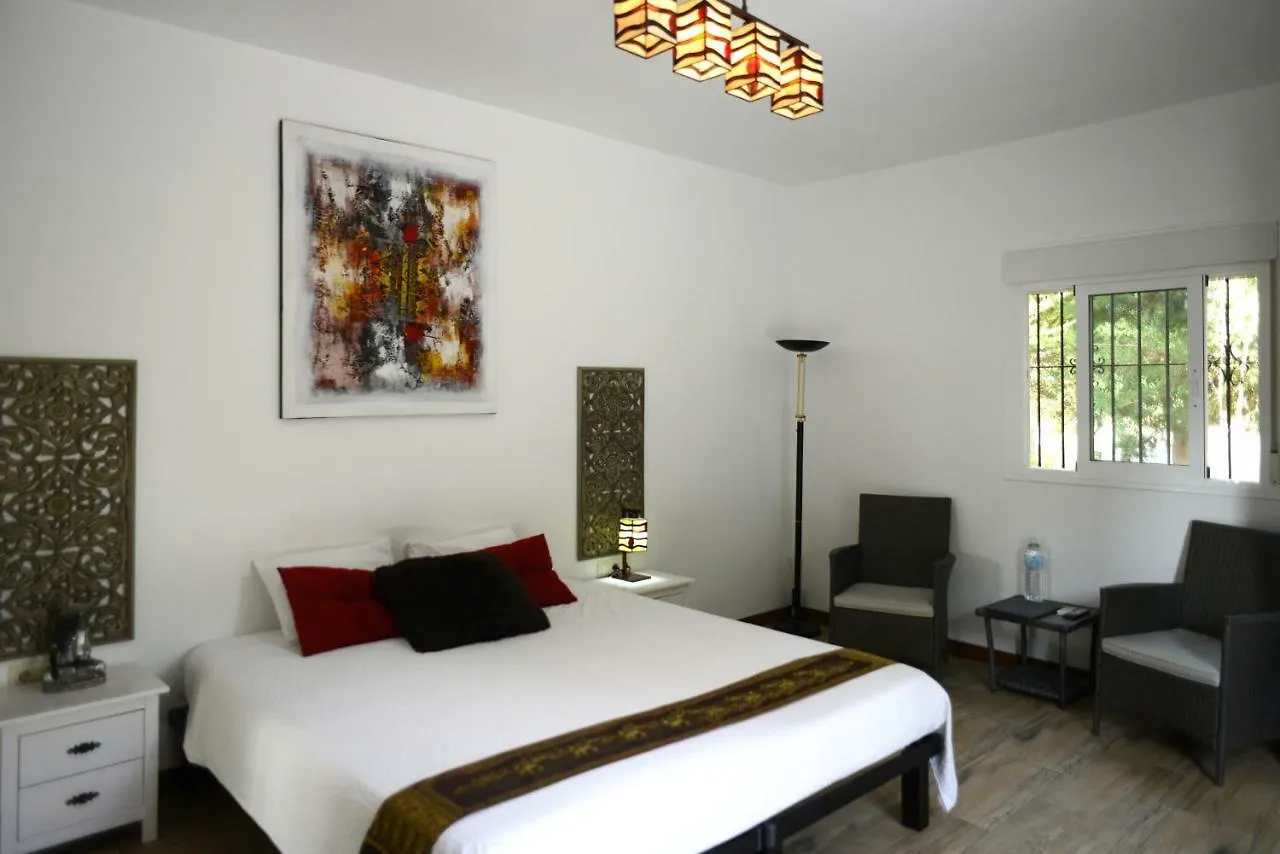 乡村民宿 Cortijo Oro Verde B&B 塔韦尔纳斯