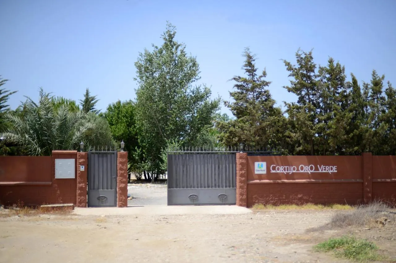 Cortijo Oro Verde B&B 塔韦尔纳斯 乡村民宿